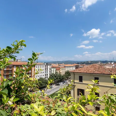 Attico Di Charme Bed & Breakfast 4*