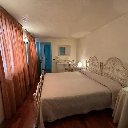 Attico Di Charme Bed & Breakfast