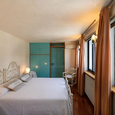 Attico Di Charme Bed & Breakfast