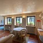 Attico Di Charme Oda ve Kahvaltı Verona