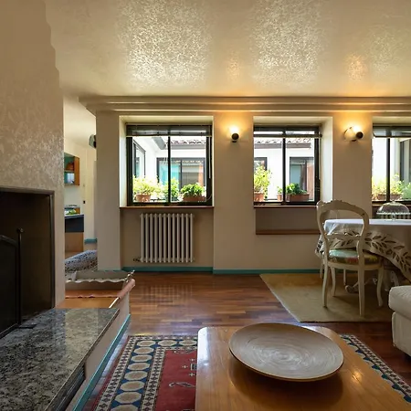 Attico Di Charme 4*